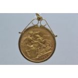 1914 George V (Old Head) Perth mint full sovereign in a 9ct gold mount
