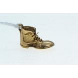 9ct gold old boot charm, 3 grams