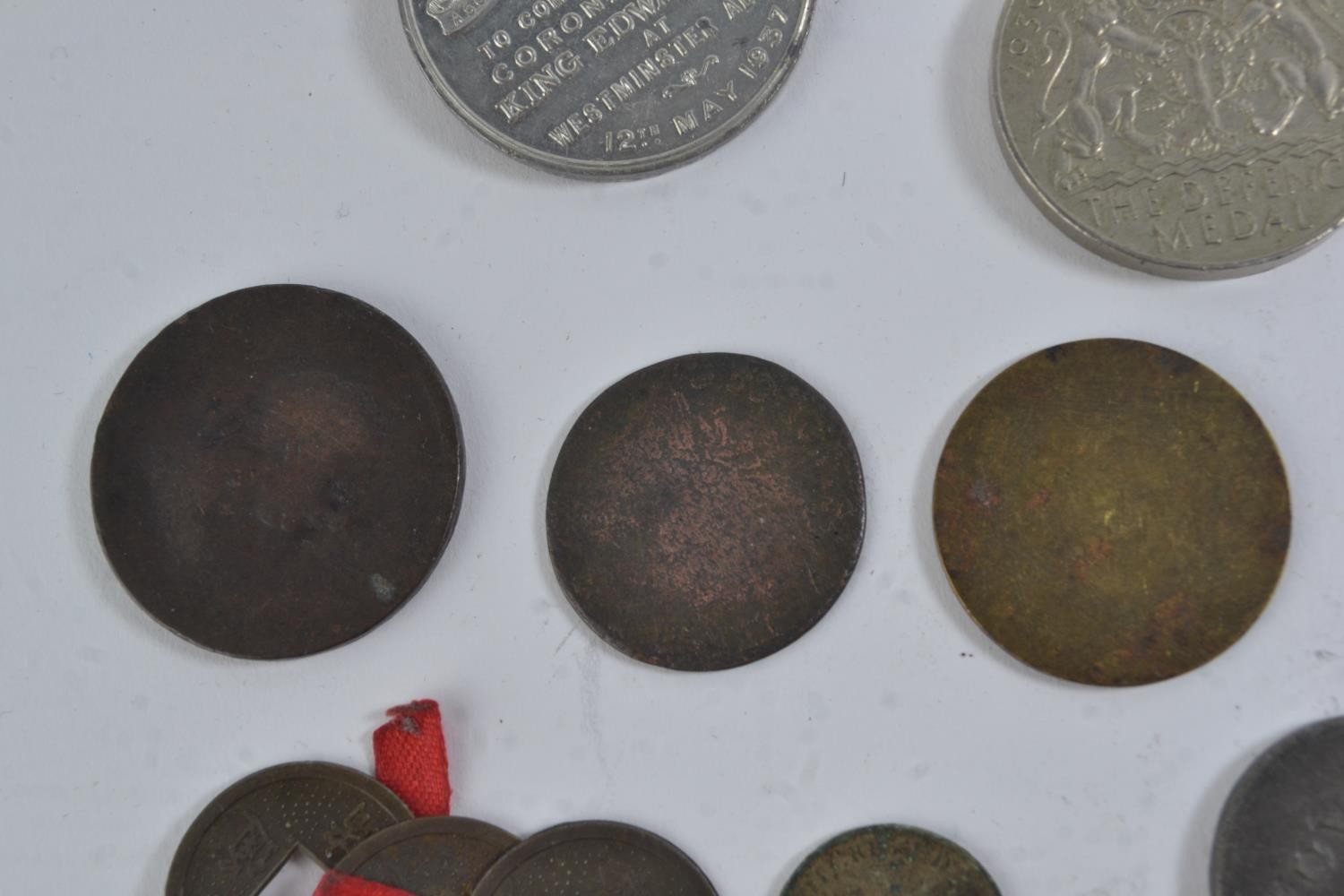 Quantity of old coins inc. Georgian penny and WWII defence medal etc.  - Image 3 of 6