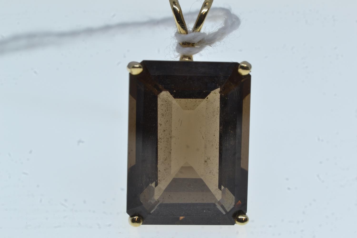 9ct gold & smokey quartz pendant, length including bale 29mm, 4.6 grams 