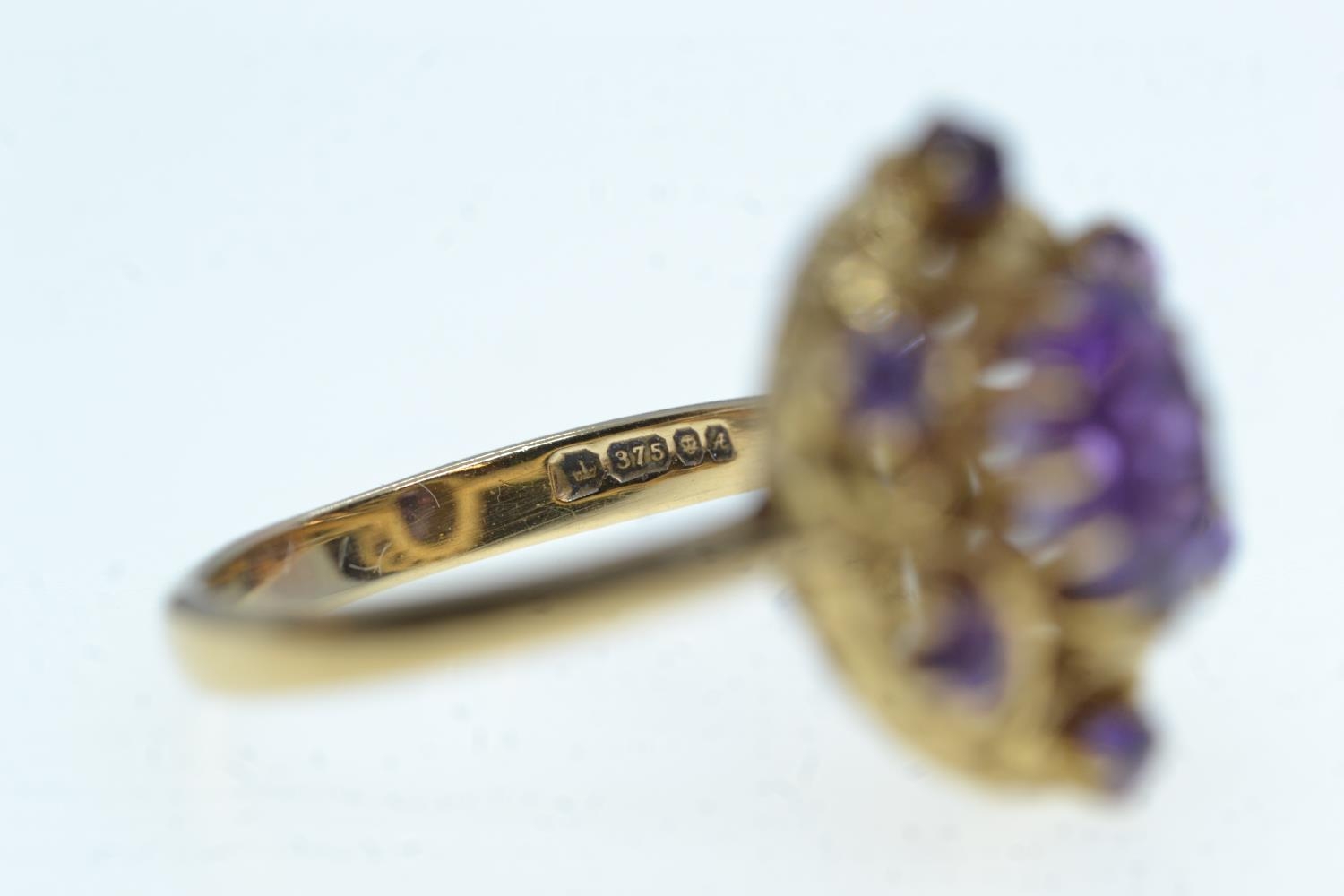 9ct gold & amethyst ring & earrings set, ring size P, gross weight 7.55 grams  - Image 7 of 7