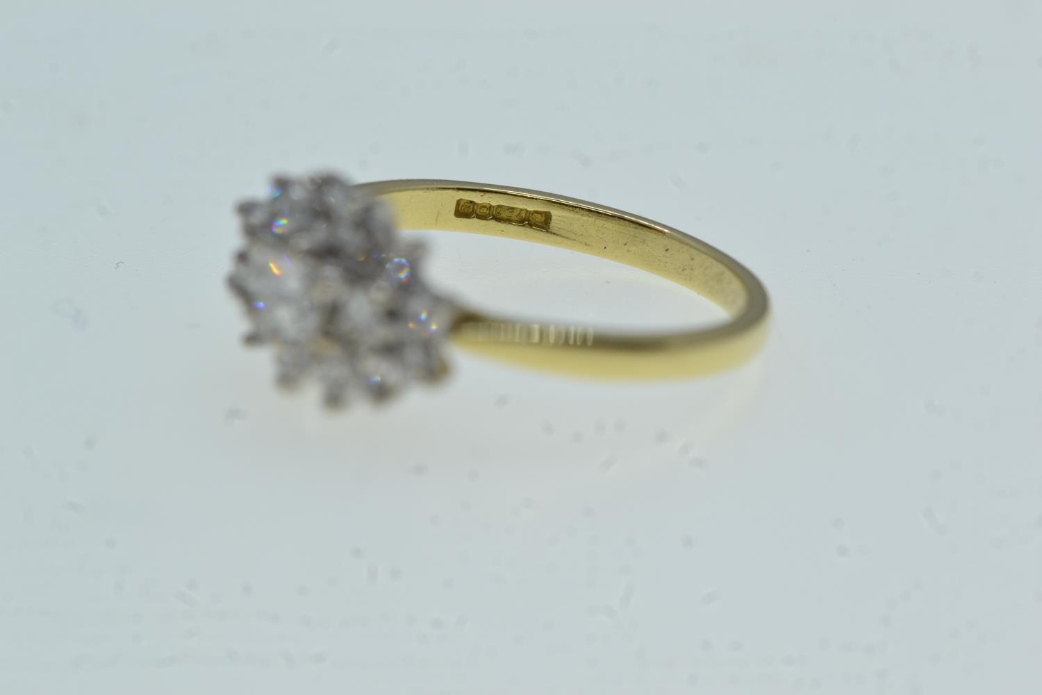 18ct gold & diamond cluster ring, size M, 3.36 grams  - Image 4 of 5