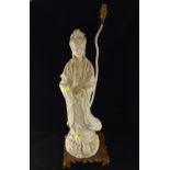 Large blanc du chine Guanyin lamp (H65cm to bulb fitting).&nbsp;