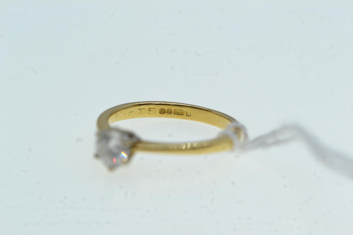 18ct gold & 0.43 carat diamond soliataire ring, size J, 2.09 grams  Accompanied by a GIA certificate - Image 5 of 5