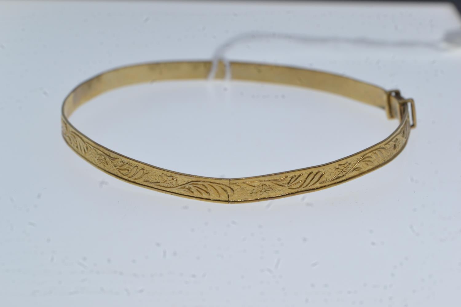 9ct gold bangle, inner width approximately 65mm, 5.31 grams  - Image 2 of 2