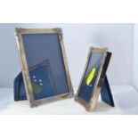 Two small silver photo frames HM 800.&nbsp;