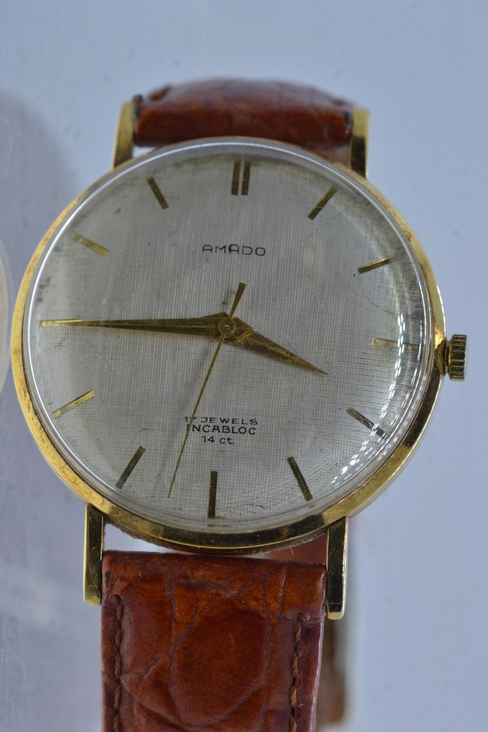 14ct gold cased gents Amado 17 jewels incabloc watch, case diameter 36mm 