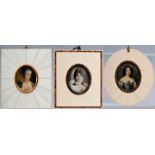 Drei Miniaturbildnisse, 20. Jh."Königin Louise", Charlotte von Hagn" und "Marquise de Pompad
