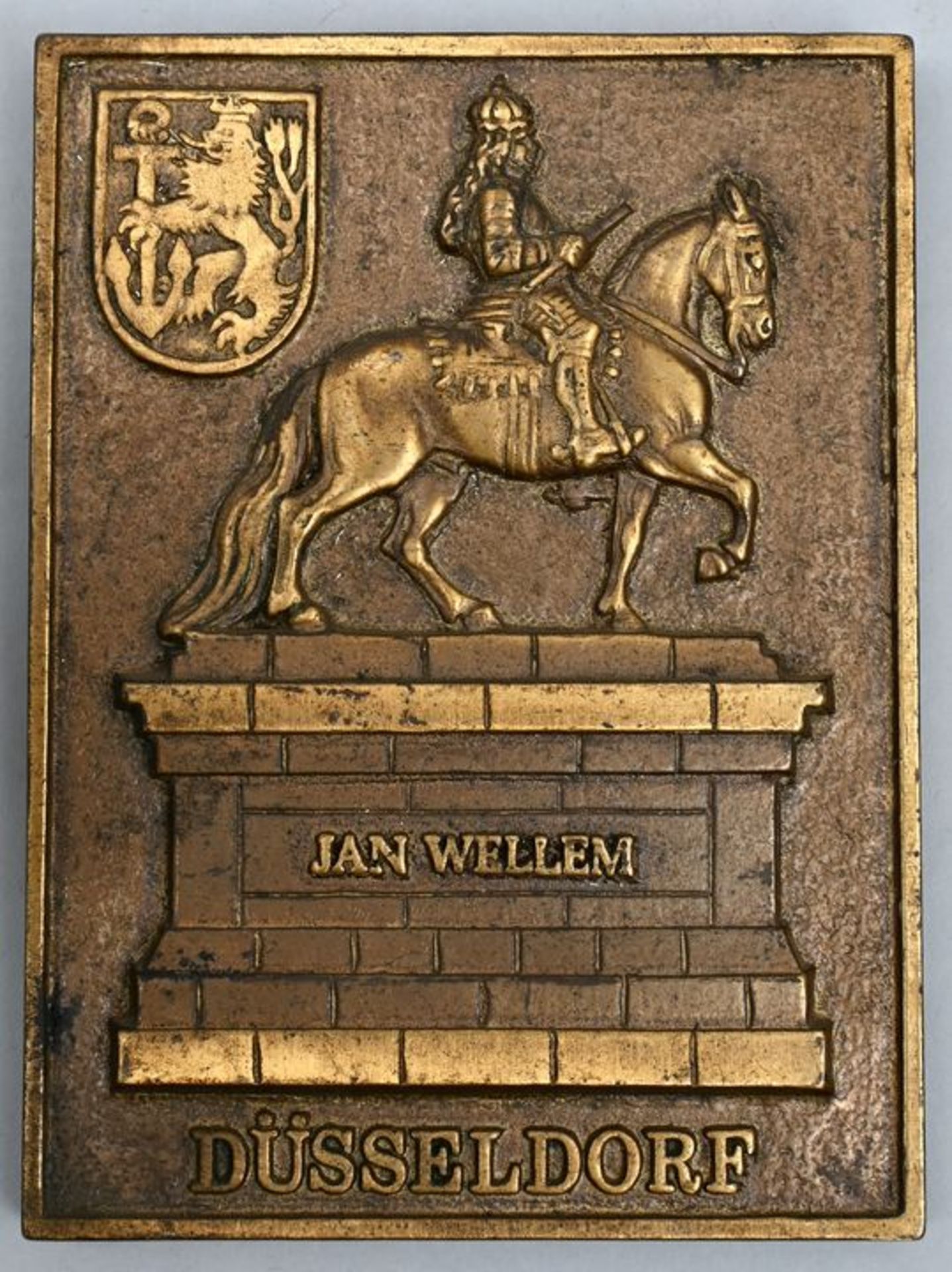 Wand-Plakette mit Jan-Wellem-Reiterdenkmal, Deutschland, 20. Jh.Bronze/ Messing, gegossen, ob