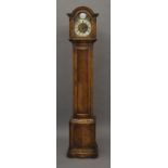 Zierliche Bodenstanduhr, sog. "Grandmother-Clock"England, ca. 1870-1880 8-Tage-Laufwerk mit A