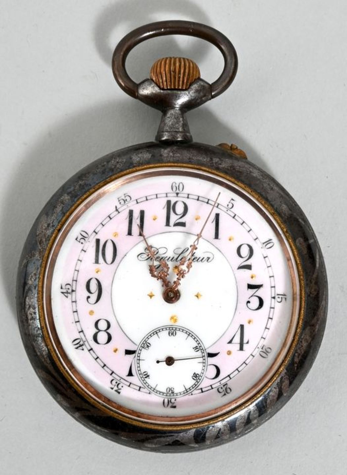 Großtaschenuhr, sog. Eisenbahneruhr, Ende 19. Jh.Versilbertes Metallgehäuse, tauschiert, ab