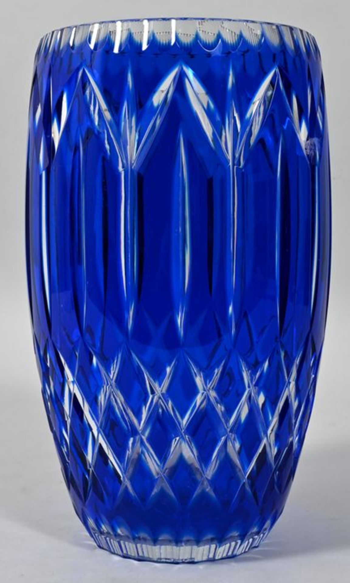 Vase, Frankreich, Cristallerie du Val St. Lambert (?), um 1940Kristallglas, blauer Überfang,