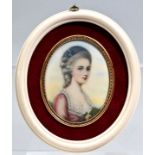 Miniaturbildnis einer Dame, 20. Jh.Holzrahmen mit Samteinlage, nach M. Latour, 14,5 x 12,5 cm