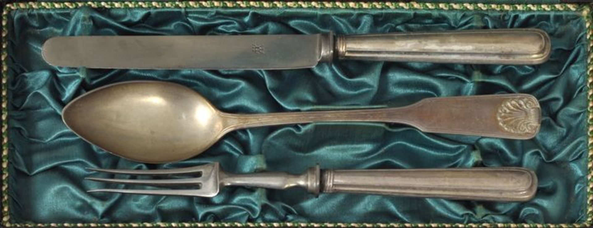 Drei Teile Besteck / Three pieces of cutlery