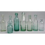 Konvolut von acht hellblauen Flaschen / Set of eight bottles