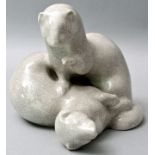 Spielende Wiesel, Porzellan / porcelain figure weasels