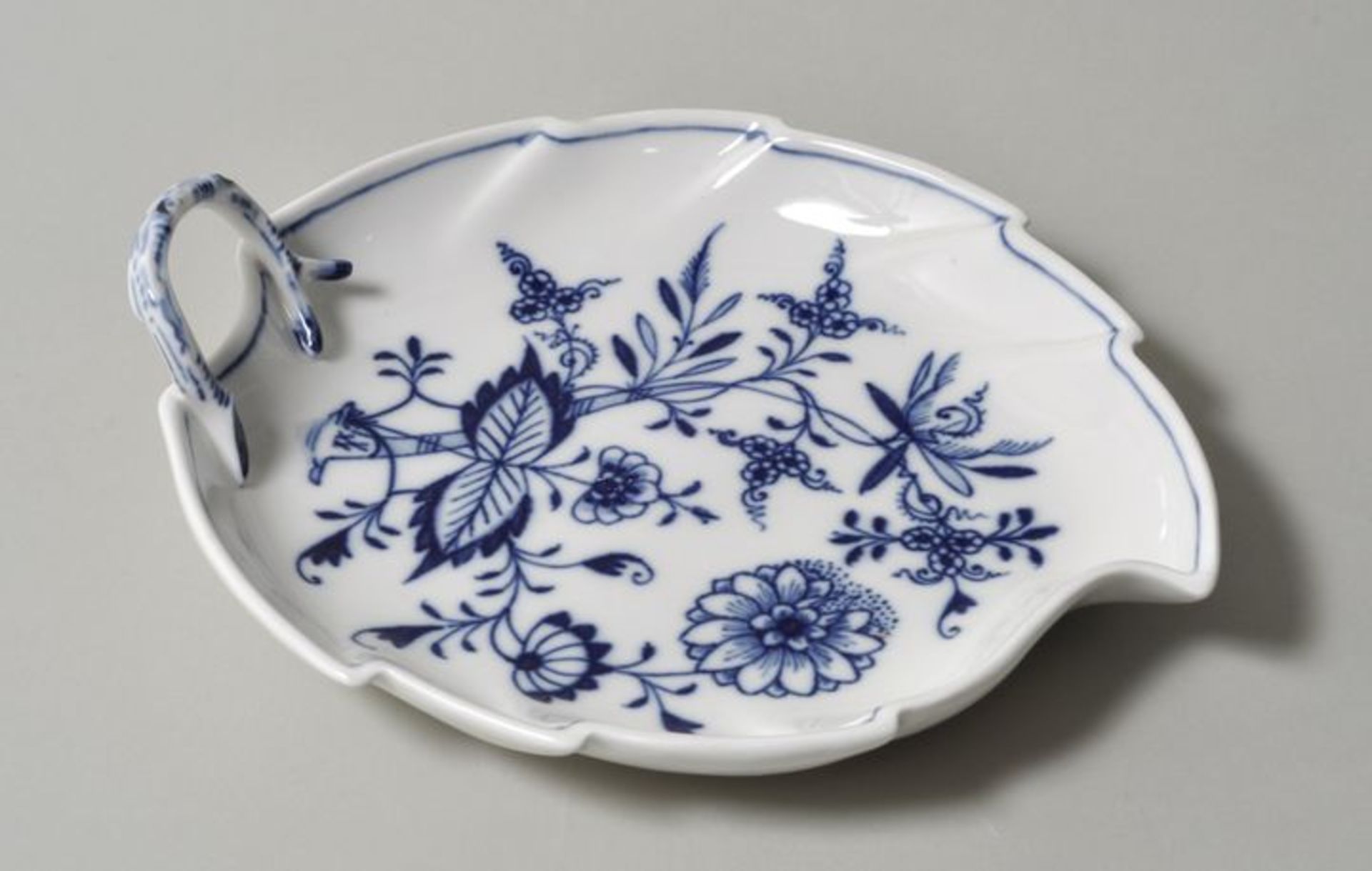 gr. Blattschale, Meissen / large bowl