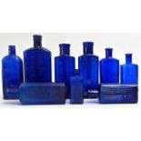 Konvolut von neun blauen Apothekerflaschen / Nine apothecary bottles