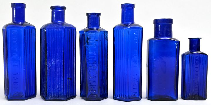 Konvolut von sechs Apothekerflaschen / Set of six apothecary bottles