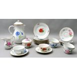 Service, Meissen, 21 T. / porcelain dishes