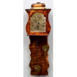 Miniatur Brettluhr/ miniature wall clock