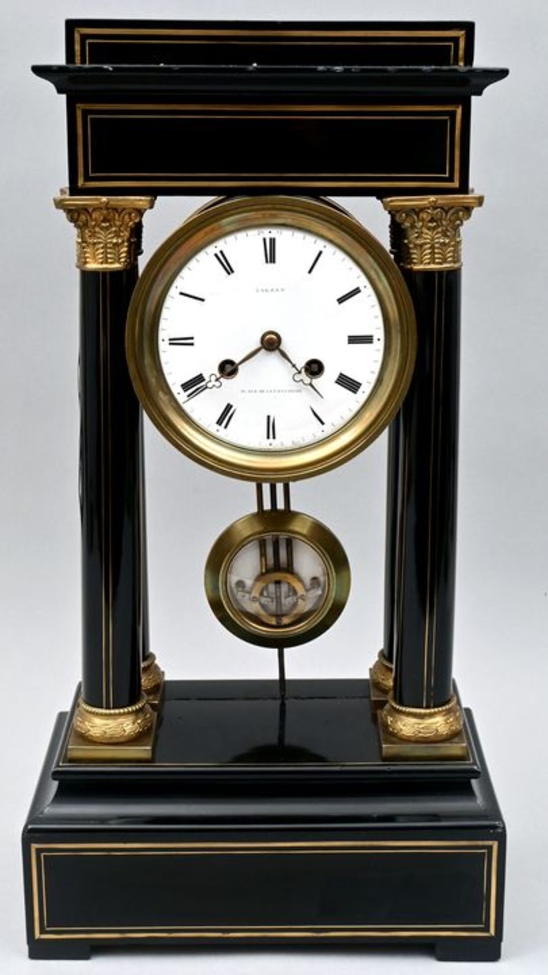 Stutzuhr / Bracket clock