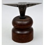 Uhrmacheramboss / Small anvil