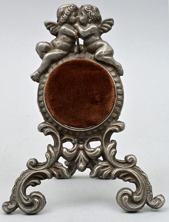 Taschenuhrenständer/ pocket watch stand