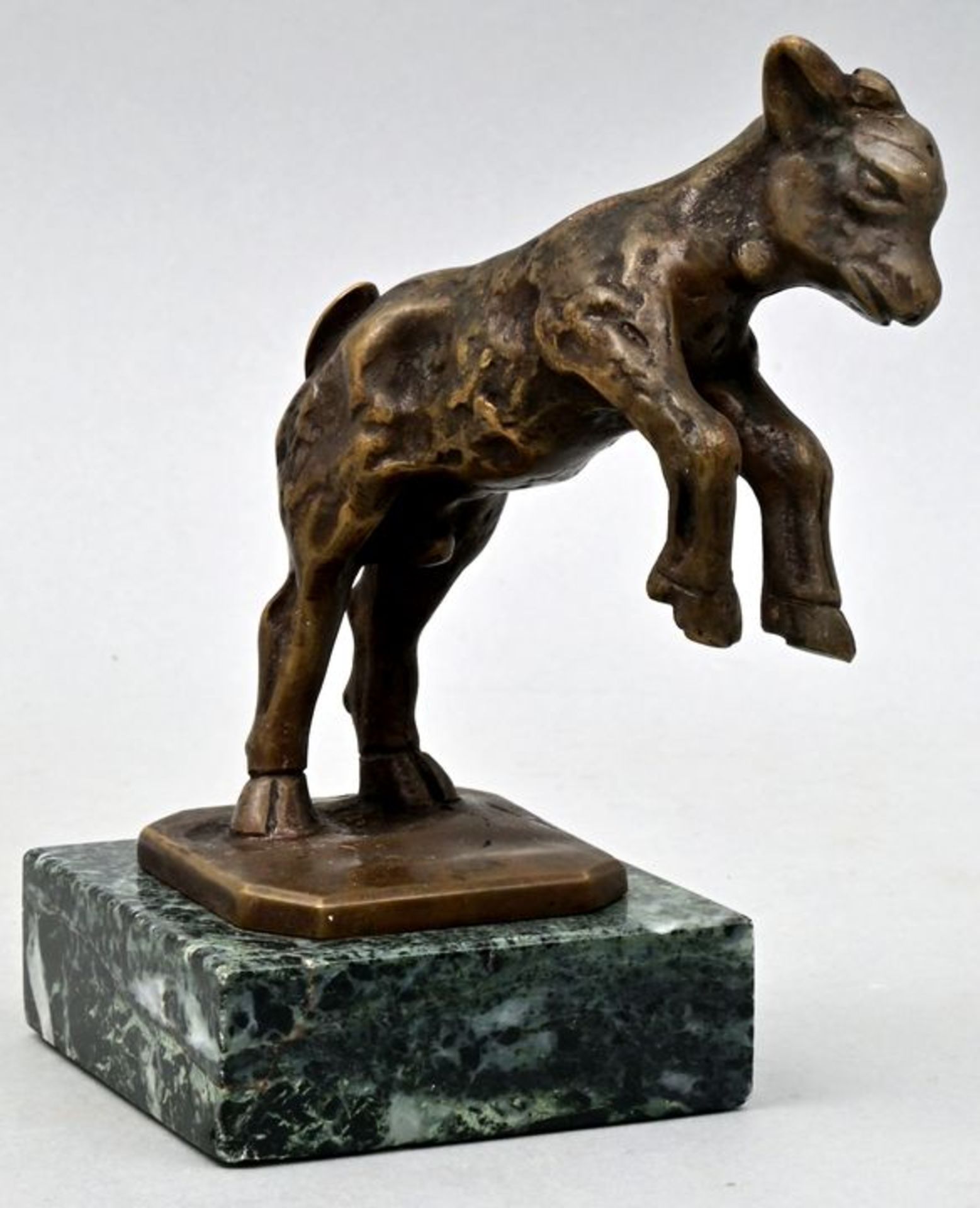 kl. Zicklein, Bronze/ bronce figure of a goat