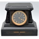 1039 Tischuhr / Table clock