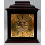 907 Stockuhr, dunkelbraun, Holz / Bracket clock