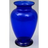 Vase, blaues Glas / Glass vase