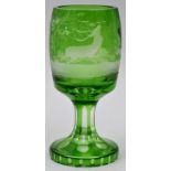 Glaspokal, grün / Glass goblet