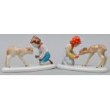 Zwei Vertikofiguren Kinder mit Tierkindern / porcelain figures