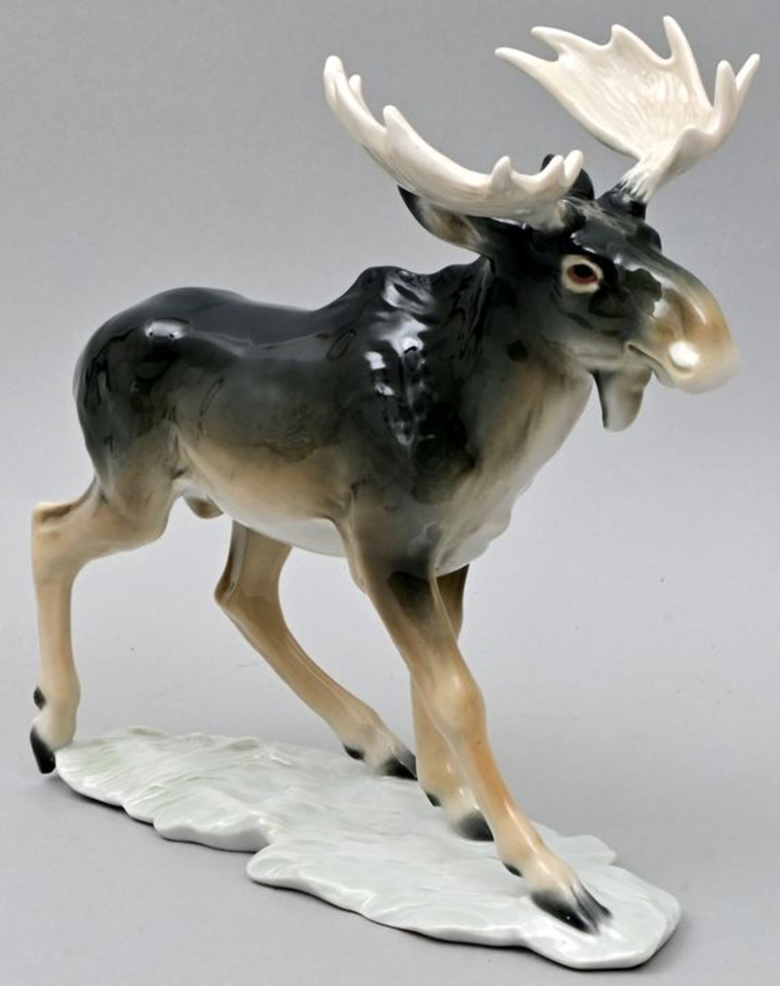Elch / Porcelain figure, elk