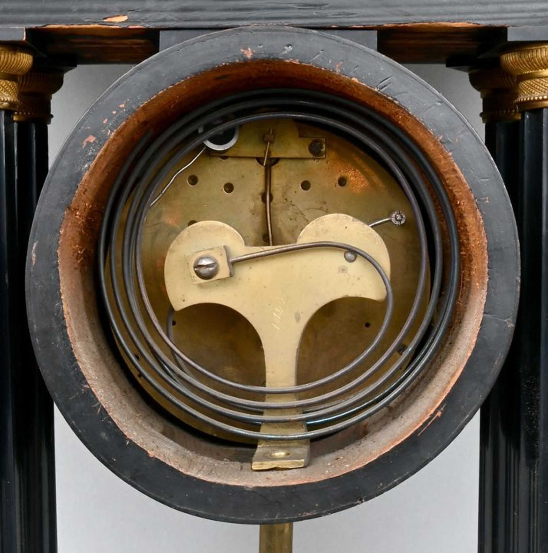 412 Stockuhr, Holz mit Säulen/ bracket clock - Bild 7 aus 10