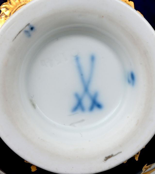 Tasse mit Untertasse, Meissen / Cup with saucer, Meissen - Image 2 of 3