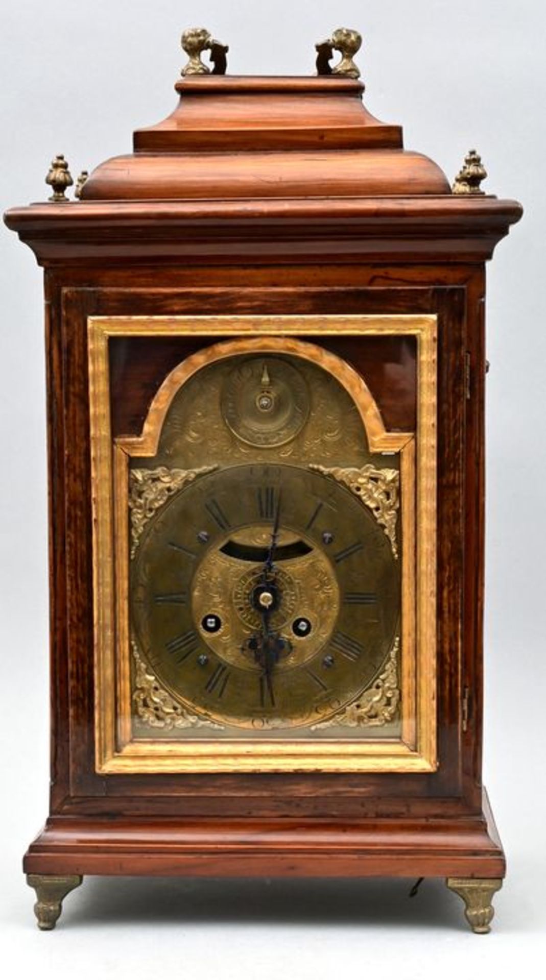 332 Stutzuhr, braun, Holz/ bracket clock - Bild 2 aus 8