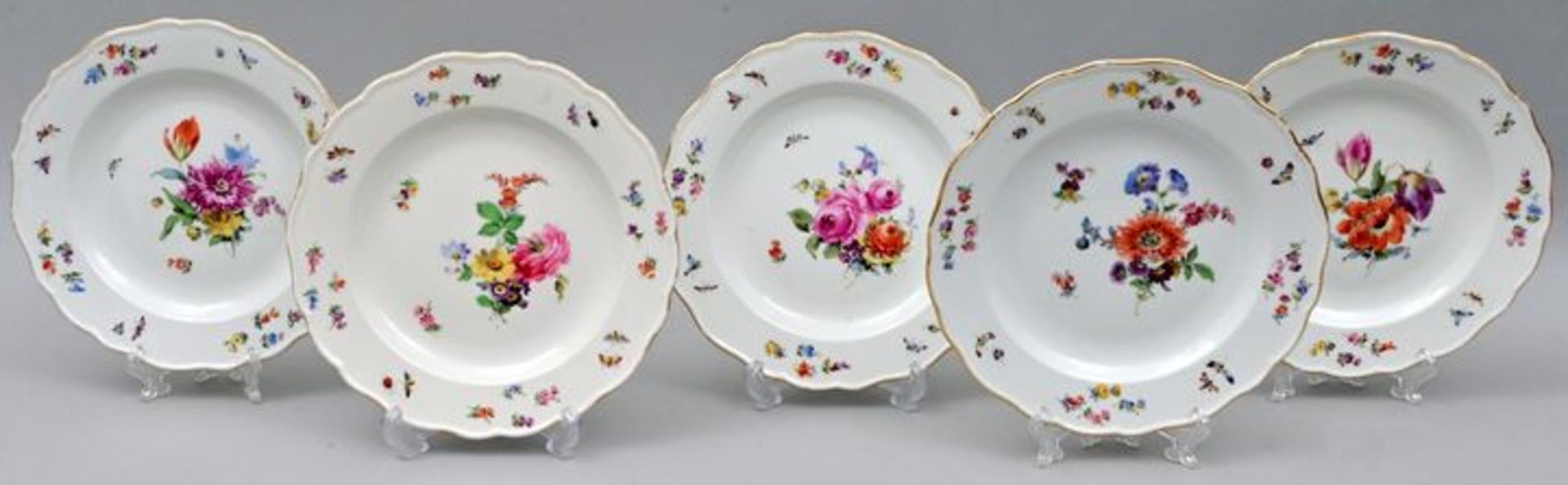 Fünf Teller, Meissen / Five plates, Meissen