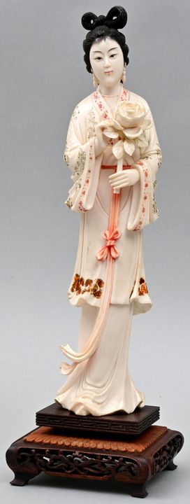 Dame, Elfenbein / Ivory figure, China