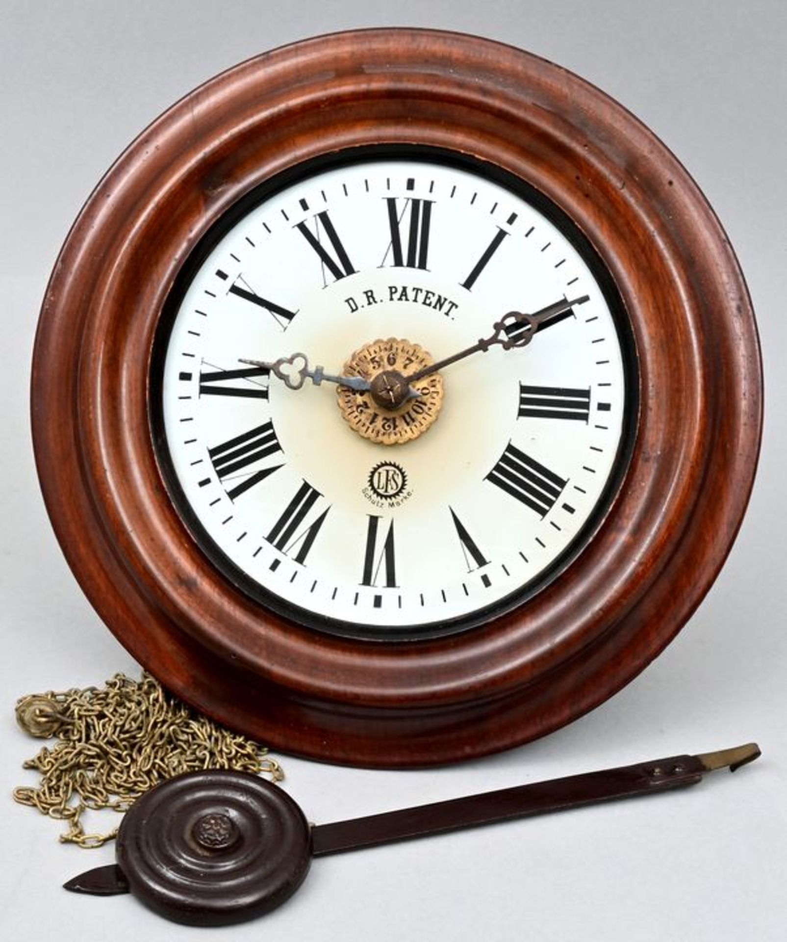 Bürouhr mit Weckwerk / wall clock with alarm