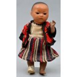 Kleine ethnografische Puppe/ doll