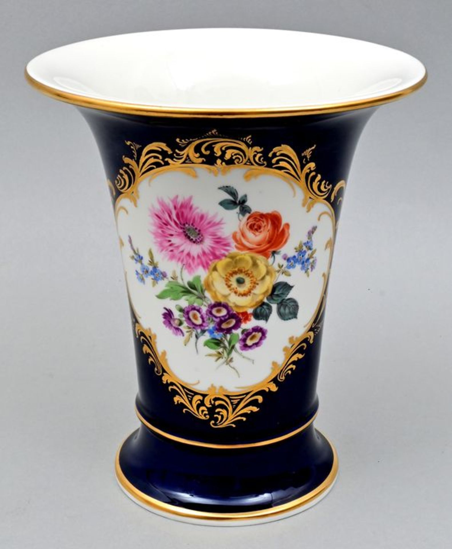 Meissener Vase