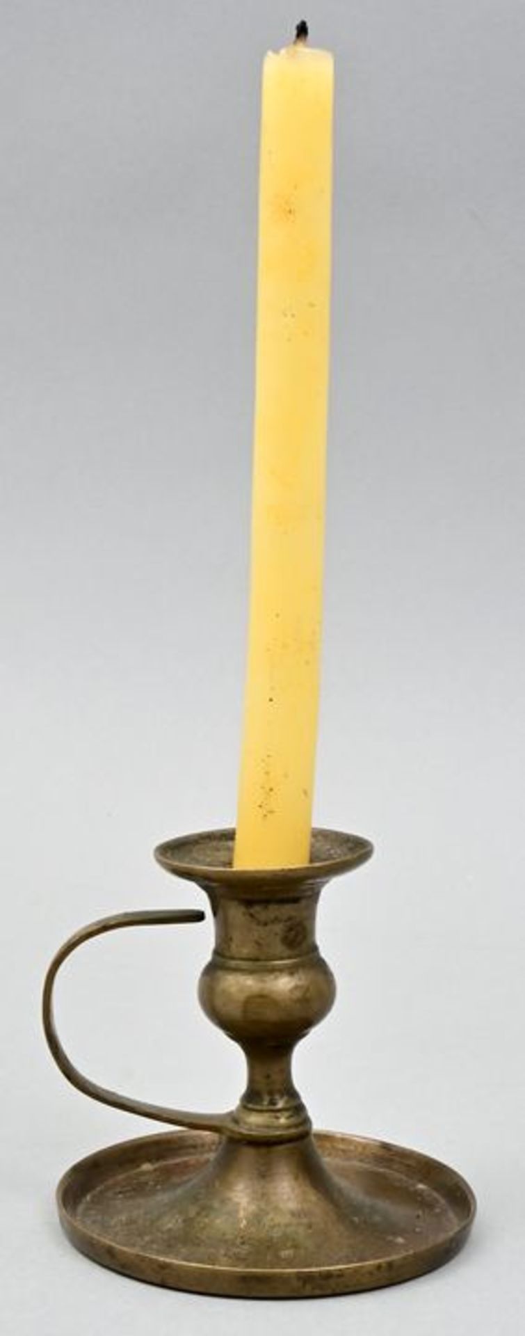 kl. Messinghandleuchter / Brass candle holder