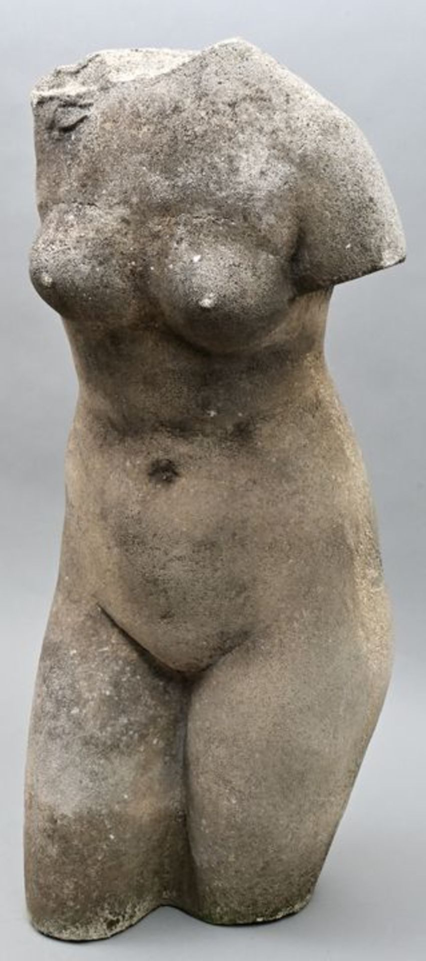 Weiblicher Torso / Female torso - Bild 2 aus 4