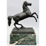 H. Henjes, Pferdeskulptur / H. Henjes, sculptur of a horse