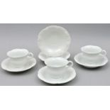 Kaffeetassen mit Untertassen Efeurelief/ cups with saucers