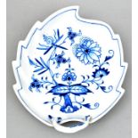 Blattschale, Meissen / Leaf shaped bowl, Meissen