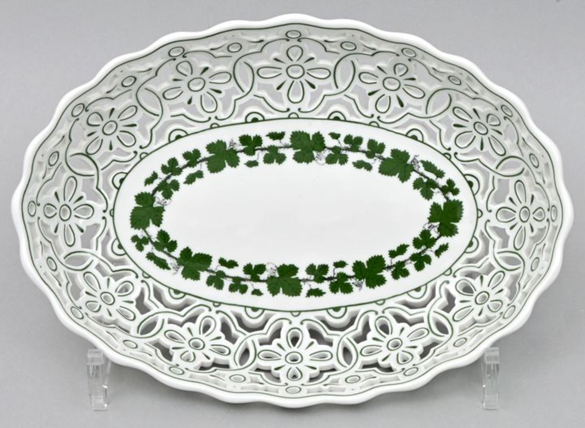 Durchbruchschale, Meissen / Perforated bowl, Meissen