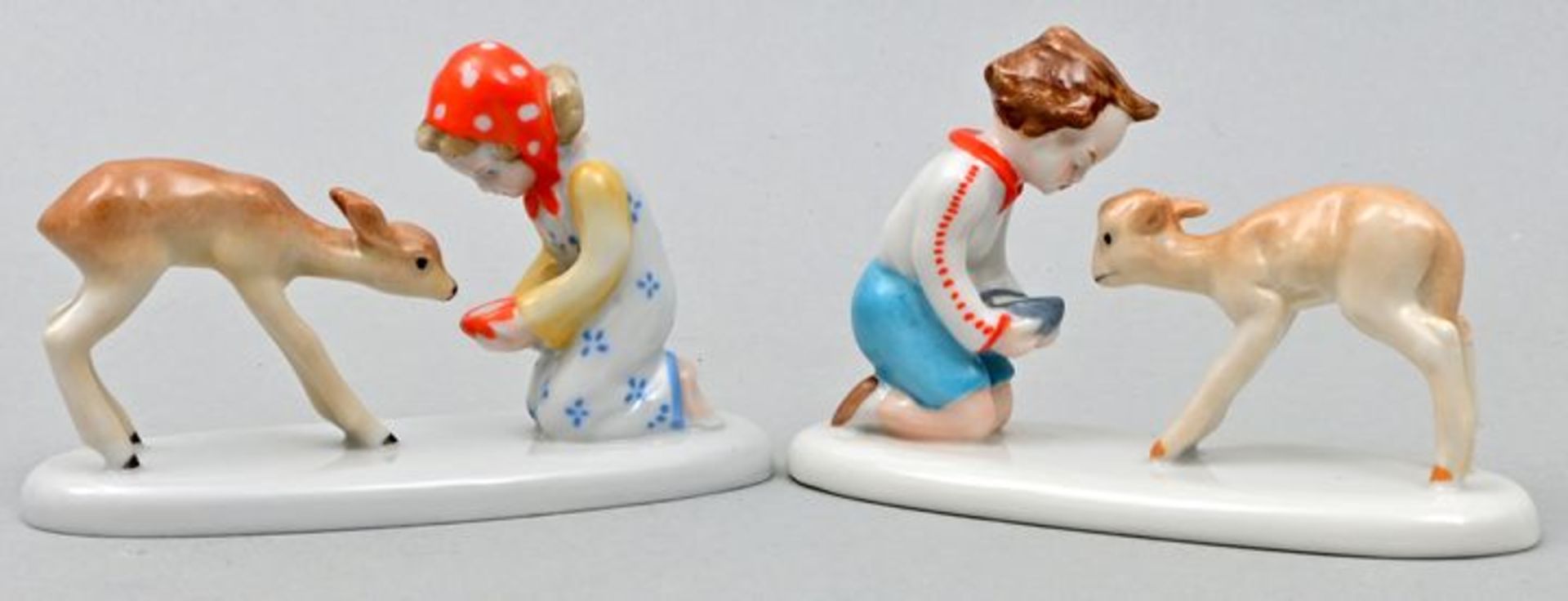 Zwei Porzellanfiguren Kinder / Two porcelain figures